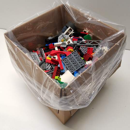 Legos Mixed Lot image number 2