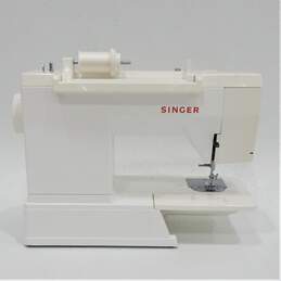 Singer 5932 Electric Sewing Machine With Pedal Manual & Case alternative image