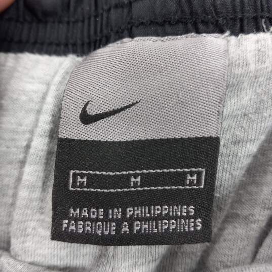 Black Nike Sweatpants Size M image number 4