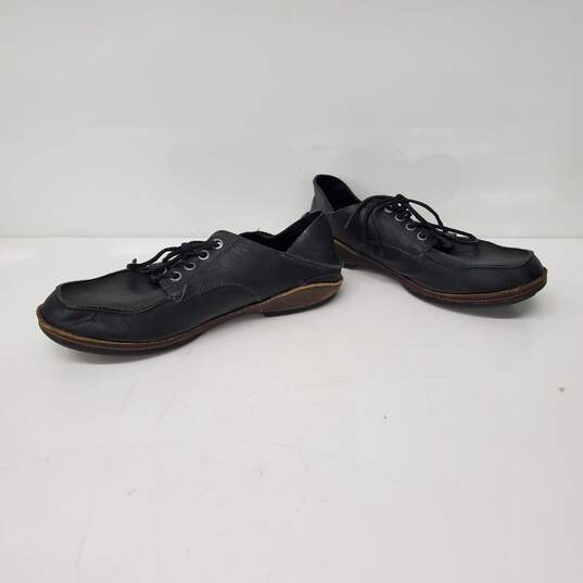 Olukai Ni'o MN's Black Leather Lace Up Boat Shoes Size 11.5 US image number 2
