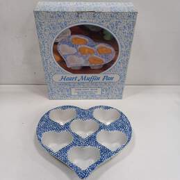 Vintage ABC Distributing Heart Shaped Muffin Pan w/Box