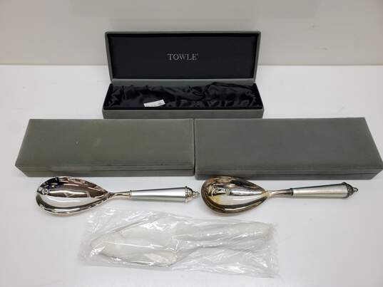 Set of 3 Assorted Towle Silversmiths Serveware Utensils W/Boxes image number 1