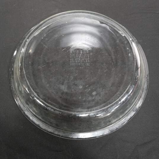 Pyrex Glass Roasting Dish w/Wicker Basket image number 8