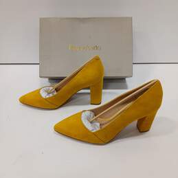Franco Sarto Women's Yellow Heels Size 8 alternative image