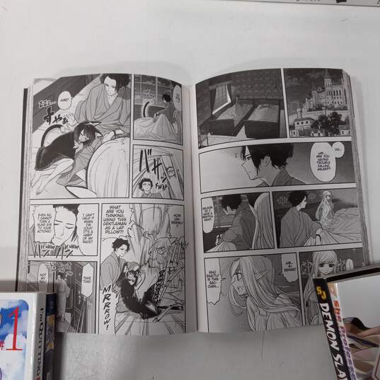 Bundle Of 12 Assorted Manga Books image number 5