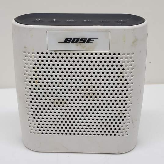 Bose White Soundlink Color Bluetooth Speaker image number 1
