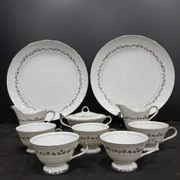 Bundle of 5 Arlen Fine China Tea Cups w/Matching Pair of Creamers and Plates