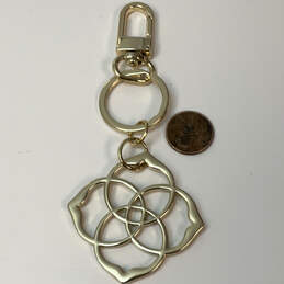 Designer Kendra Scott Gold-Tone Dira Medallion Round Ring Keychain With Box alternative image