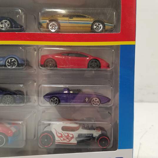 Hot Wheels Cars 20 Pack Set Die Cast Multi 1:64 Scale Toy Car Gift Set H7045 NIP image number 4