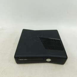Xbox 360 S Console alternative image