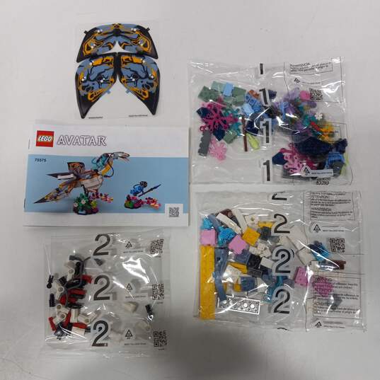 Pair of Lego Avatar and Friends Sets image number 4
