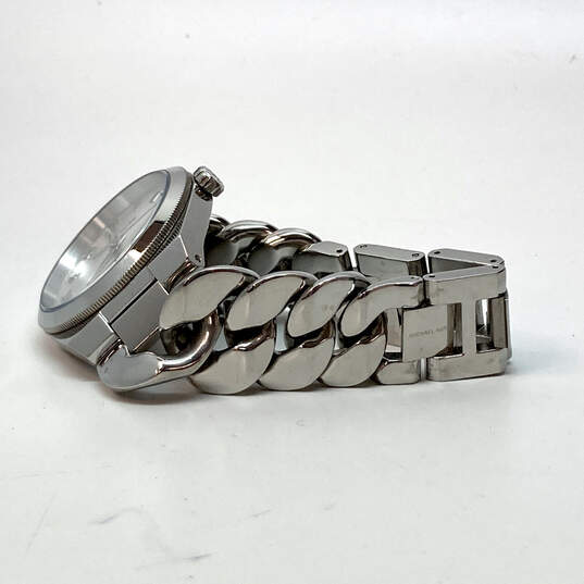 Designer Michael Kors MK-3392 Silver-Tone Channing Wristwatch W/ Dust Bag image number 3