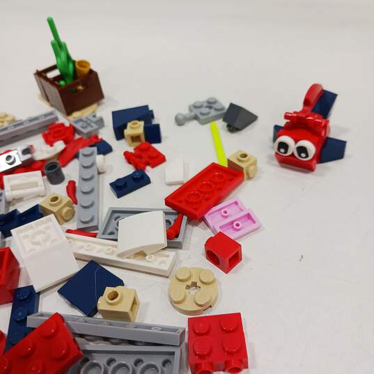 Lego Creator Assembly Kit 31088 image number 2