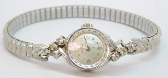 Vintage 14K White Gold 0.20 CTTW Diamond Case Bulova 23 Jewel Ladies Watch 13.6g image number 3