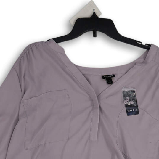 NWT Womens Lavender 3/4 Sleeve V-Neck Pullover Blouse Top Size 4/4X/26 image number 3