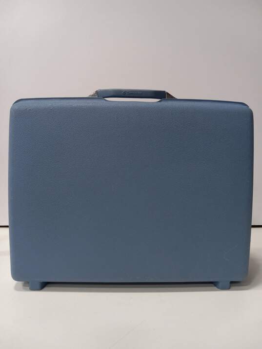 Vintage Samsonite Baby Blue Hard Suitcase image number 4