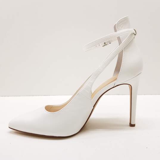 Gianni Bini Lulaa White Leather Ankle Strap Pump Heels Size 8.5 M image number 2