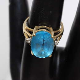 10K Yellow Gold Large Oval Blue Topaz Diamond Accent Ring Size 7 - 4.0g