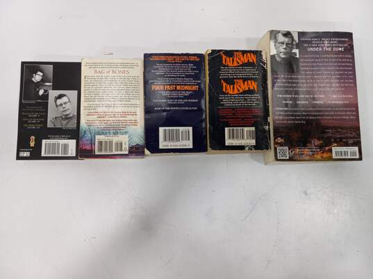 Bundle of 5 Assorted Stephen King Paperback Novels image number 2