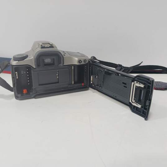 Canon EOS Rebel XSN Camera Silver image number 3