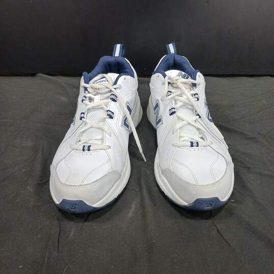 Men's New Balance White/Navy Sneakers Size 9.5 image number 1