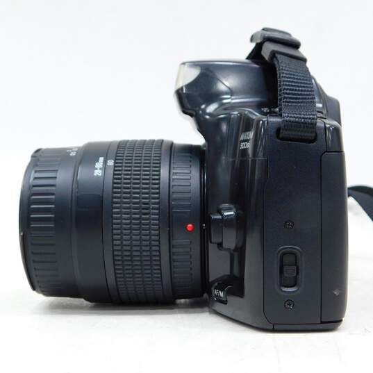 Minolta Maxxum 300si 35mm SLR Film Camera with a 28-80mm lens image number 3