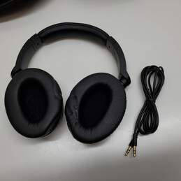 Audio-Technica QuietPoint Active Noise Canceling Over-The-Ear Headphones Untested alternative image