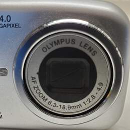 Olympus Camedia Digital Camera D-545 Zoom 4.0 Megapixel Untested alternative image