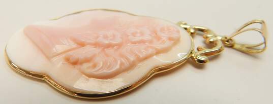 14K Yellow Gold Cameo Woman Pink Shell Carved Pendant 4.7g image number 4