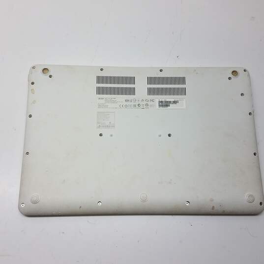 Acer Chromebook CB5-571 Untested for Parts and Repair image number 4