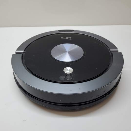iLife A9 Self-Charging Robot Vacuum Cleaner with WiFi Connection For Parts/Repair image number 2
