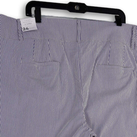 NWT Womens Blue White Signature Fit Pockets Mid Rise Capri Pants Size 24 image number 4