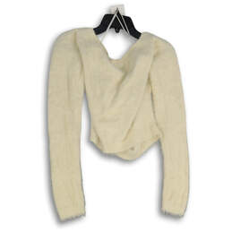 NWT Womens Off-White Fuzzy Cropped Long Sleeve Pullover Sweater Size L alternative image