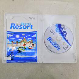 Wii Sports Resort Nintendo Wii alternative image