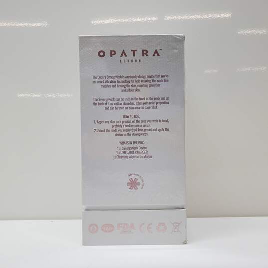 Opatra London SYNERGY NECK / LED Light Therapy Sealed image number 2