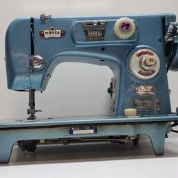 Vintage Morse Zig Zag Model MZZ Sewing Machine W/Pedal - UNTESTED alternative image