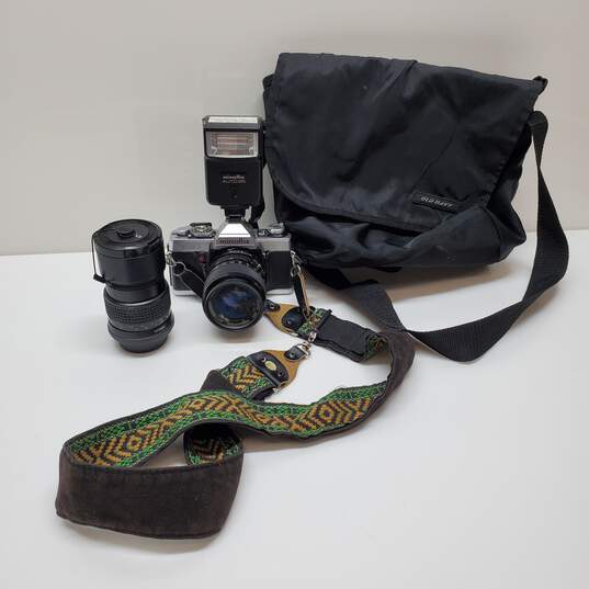 Minolta XG-1 35 MM Film Camera with 2 Lenses and Flash image number 1