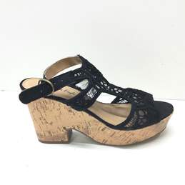 American Eagle Lace Wedge Women's 8