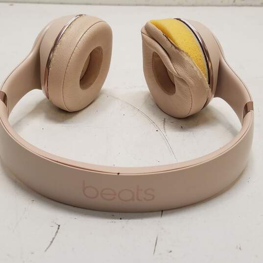Beats Solo 3 Wireless Headphones image number 4