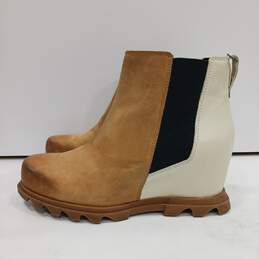 Sorel Wedge Boots Women's Size 10.5