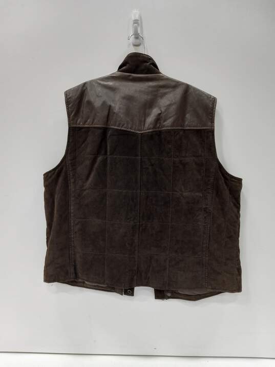 Roundtree & Yorke Brown Leather Vest Men's Size XL image number 2