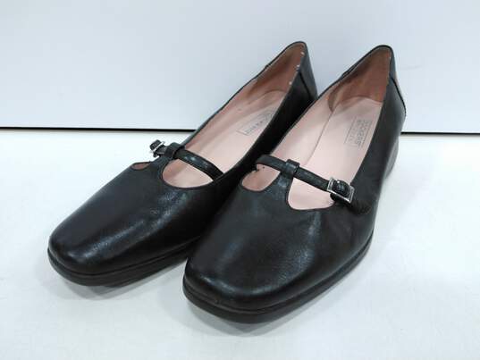 Dockers Mary Jane Shoes Women's Size 8 image number 1