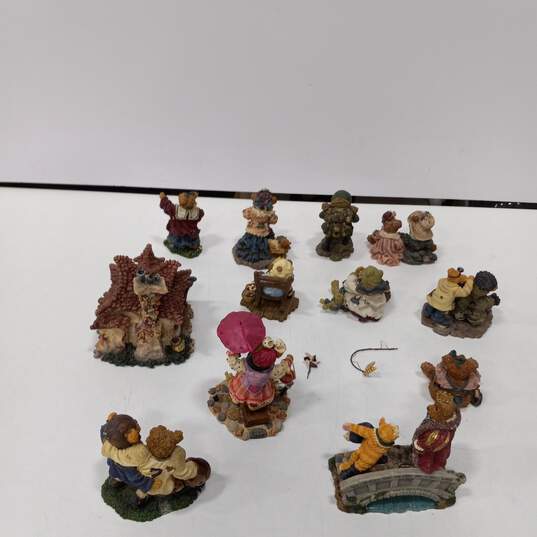 Bundle Of Assorted Boyd's Figurines And Plush Dolls image number 6
