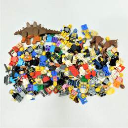 9.8oz Lego Mini Figure Mixed Lot