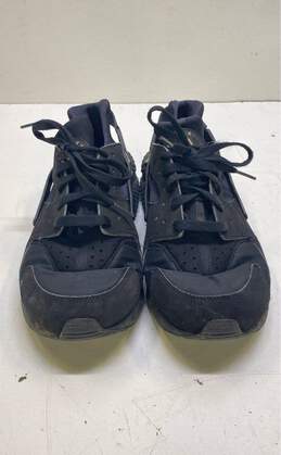 Nike Air Huarache Triple Black Athletic Shoes Men's Size 9 alternative image