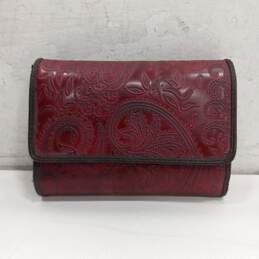 Relic Unisex Red Embossed Faux Leather Tri-Fold Wallet