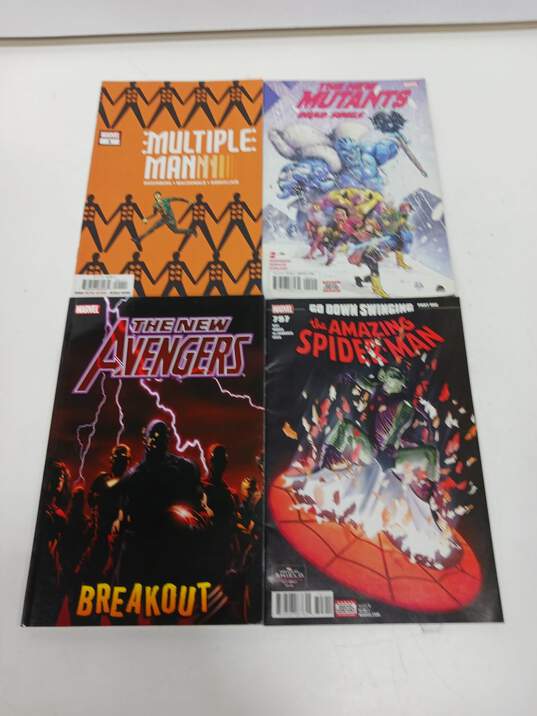 Bundle of Comic Books image number 4