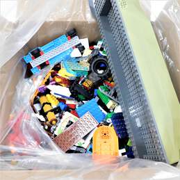 6.4 LBS Lego Bulk Box Mixed