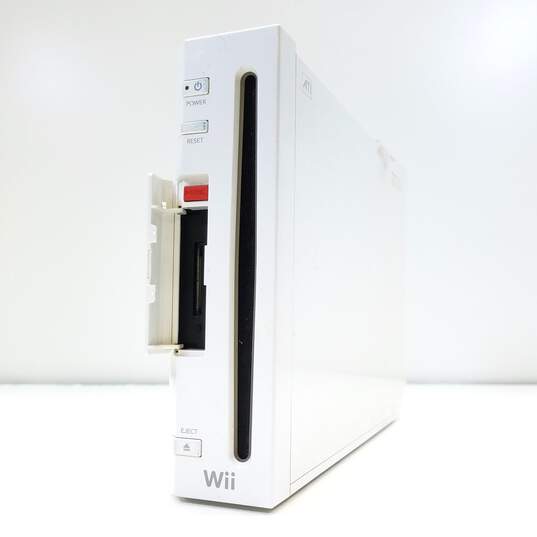 Nintendo Wii Console W/ Accessories IOB image number 4