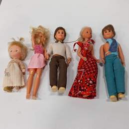 Vintage Bundle of Assorted Dolls & Accessories alternative image